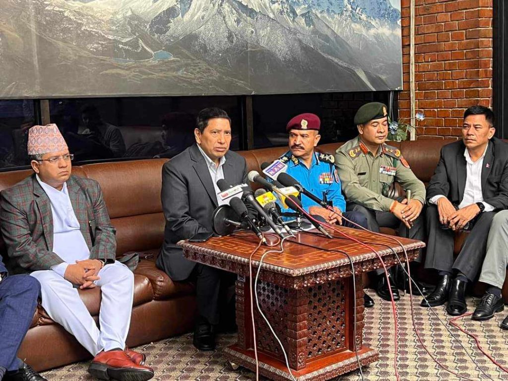 उपप्रधानमन्त्री श्रेष्ठ स्वदेश फिर्ता, चीनले दियो लगानी बढाउने विश्वास