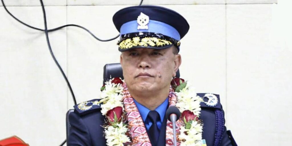 आईजीपी खापुङमाथि जाँचबुझ आयोगको कारबाही चेतावनी