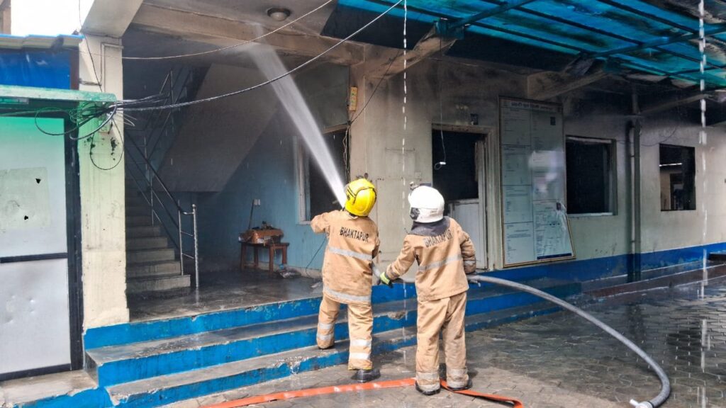 जेनजी आन्दोलनमा प्रहरी चौकी आगजनी गर्ने ८ जनाले गरे आत्मसमर्पण