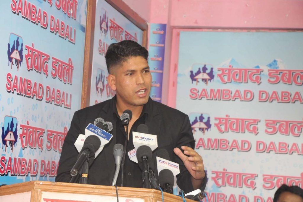 ‘मन्दिरमा आगो लगाइदिने छौँ’ भन्दै भड्काउ अभिव्यक्ति दिने अभियन्ता पक्राउ