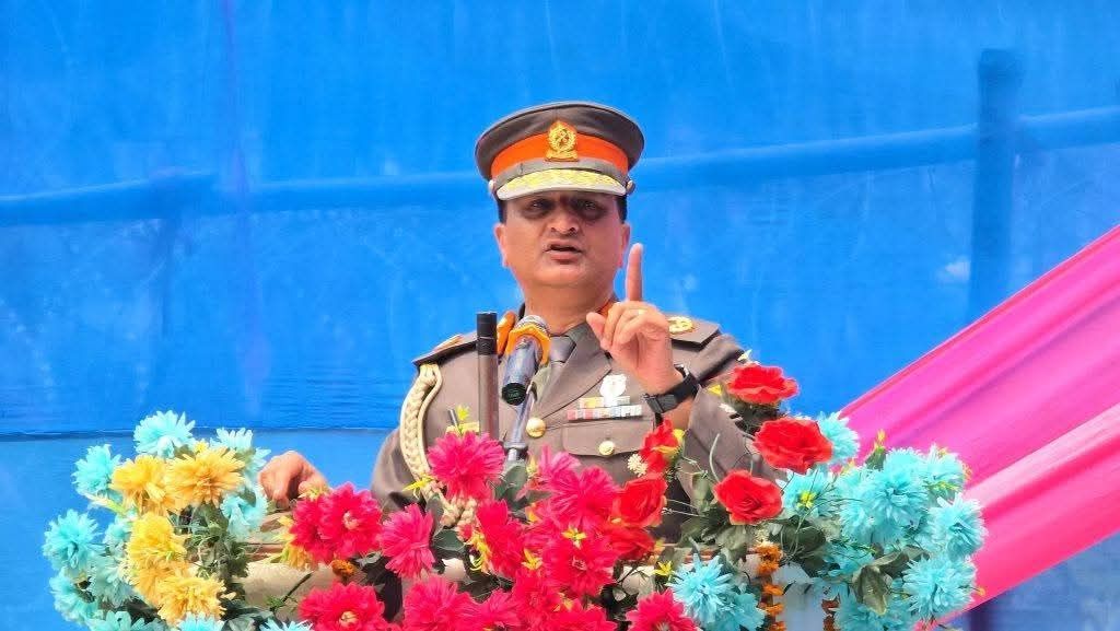 बाहिनीपति ढकालको निर्देशनात्मक शैलीमाथि कार्यक्रममै प्रश्न
