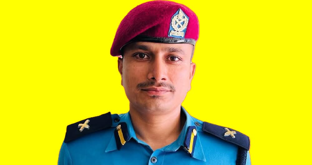 सेफ्टी ट्याङ्कीमा आफैं पसेर नागरिकको ज्यान जोगाउने इन्स्पेक्टर रिमाल कोशीकै ‘सर्वोत्कृष्ट प्रहरी’