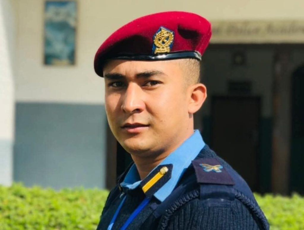 भोटेकोशी बाढीमा उद्धारदेखि अवैध औषधि नियन्त्रणसम्म, इन्स्पेक्टर सुवेदी ‘बेस्ट पुलिस अफ द मन्थ’